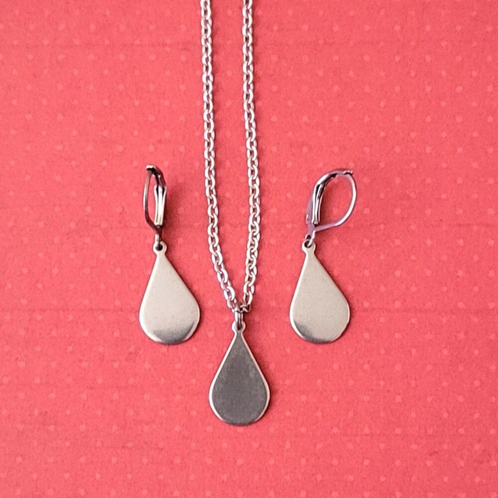 TEARDROP Stainless Steel Charm Chain Necklace 18" Earrings SET